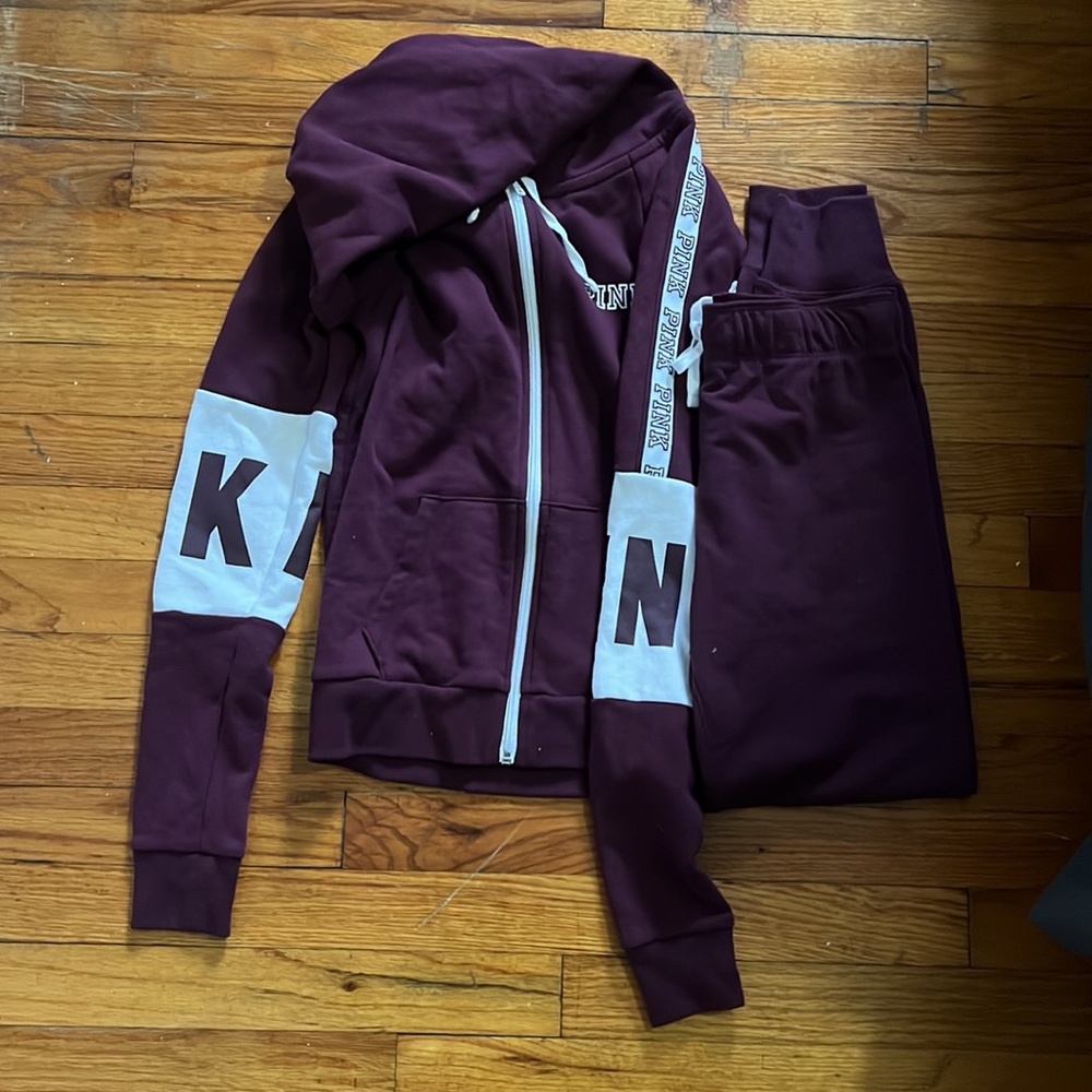 PINK Jogger Set in XS